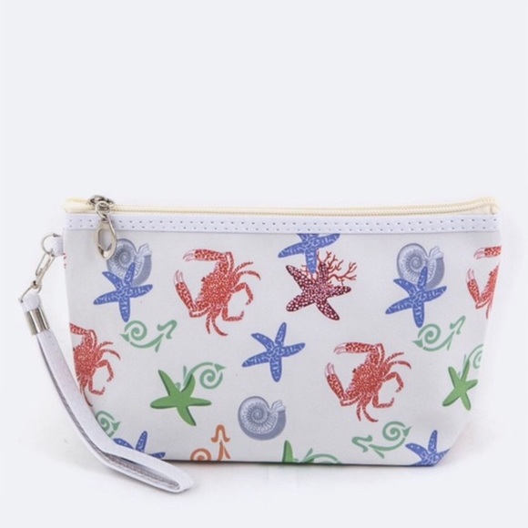 ⛱NWT Shellfish Wristlet/Pouch⛱ - Picture 2 of 6